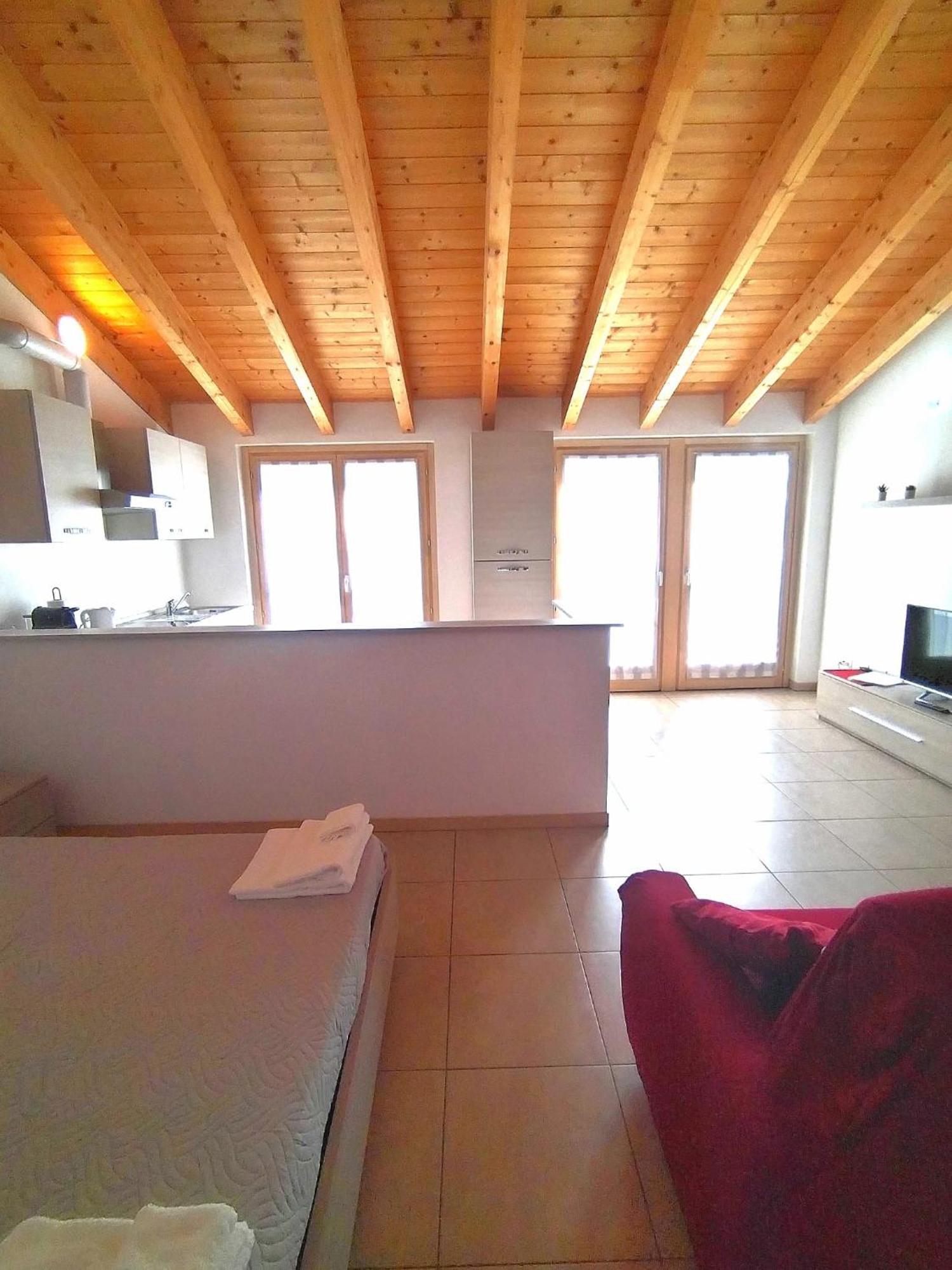 Travedona Loft By Lake Ixihome Exterior foto